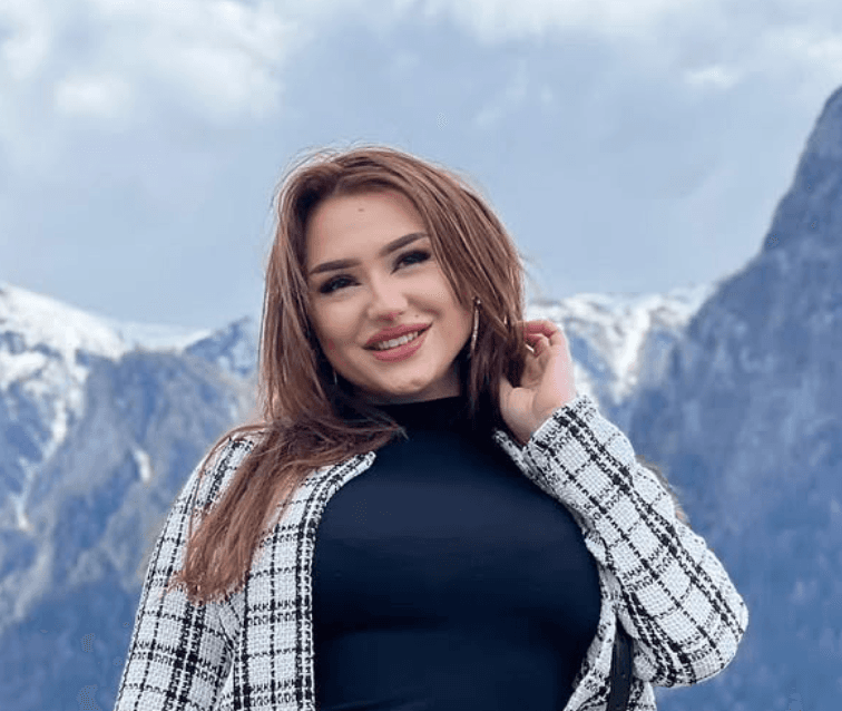 Oana Mădălina, founder of The Beauty Salon